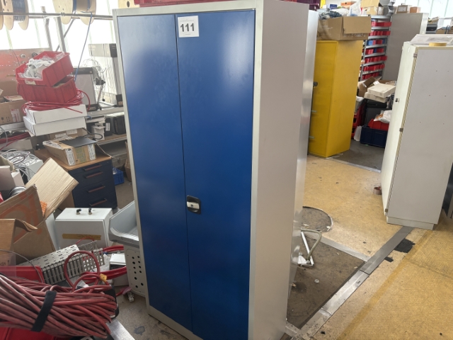 2 Werkstattschränke